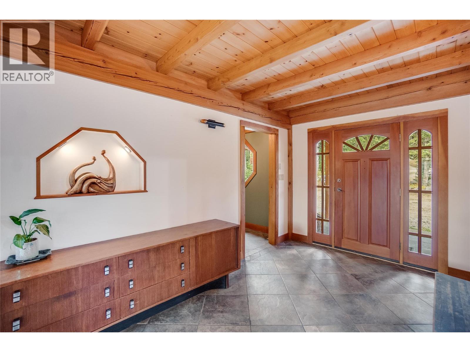 3802 Aaron Road, Nelson, British Columbia  V1L 4H2 - Photo 28 - 10352158