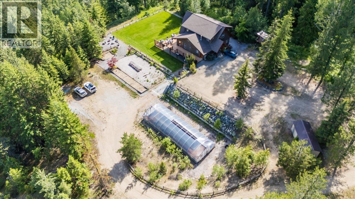 3802 Aaron Road, Nelson, British Columbia  V1L 4H2 - Photo 19 - 10352158