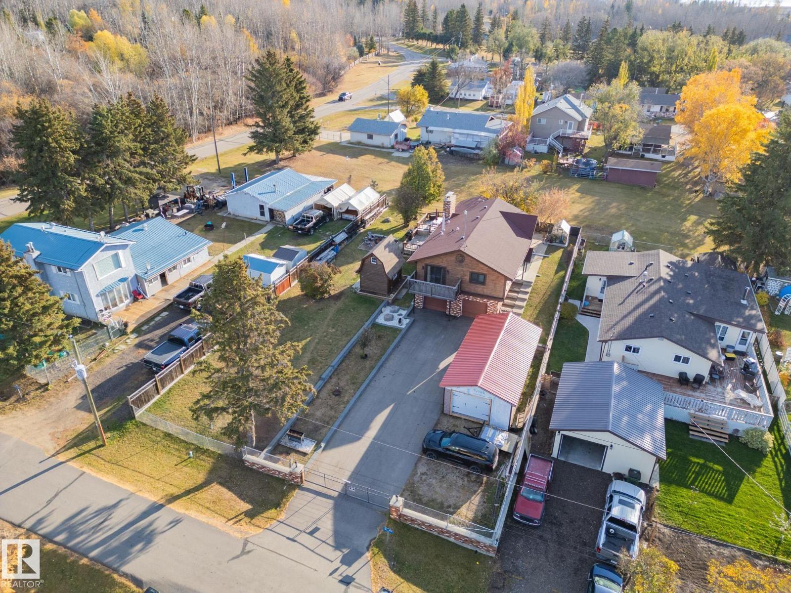 403 4 ST, Rural Lac Ste. Anne County, Alberta