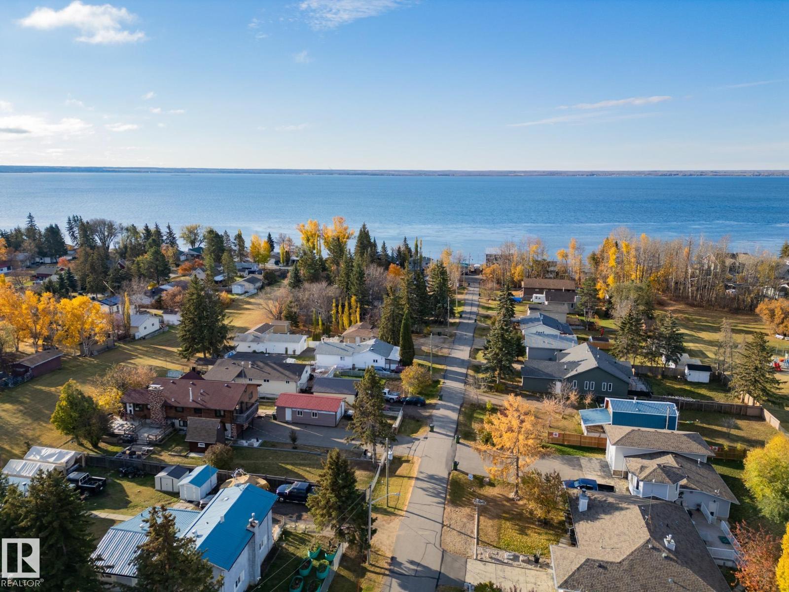 403 4 St, Rural Lac Ste. Anne County, Alberta  T0E 1A0 - Photo 44 - E4463679