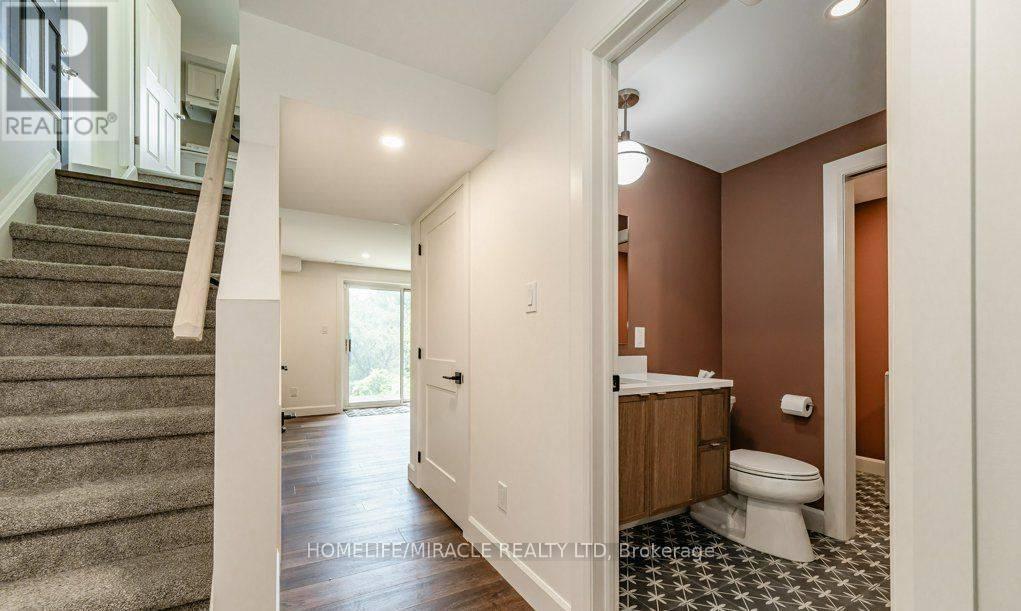 159 Old Carriage Drive, Kitchener, Ontario  N2P 1H5 - Photo 21 - X12484432