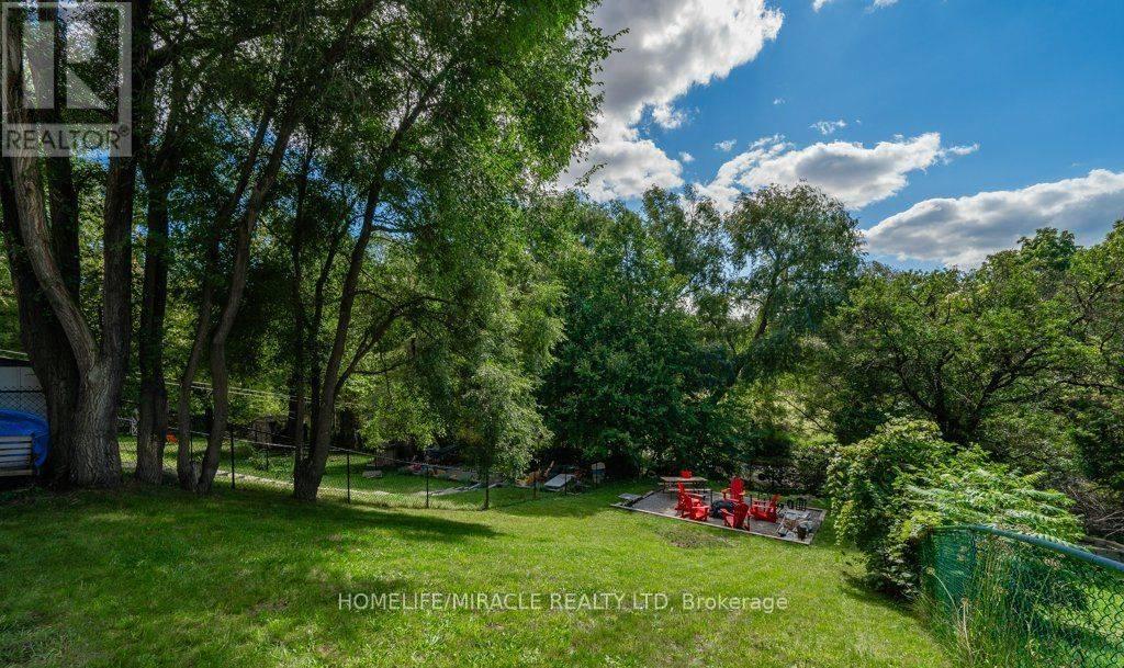 159 Old Carriage Drive, Kitchener, Ontario  N2P 1H5 - Photo 26 - X12484432