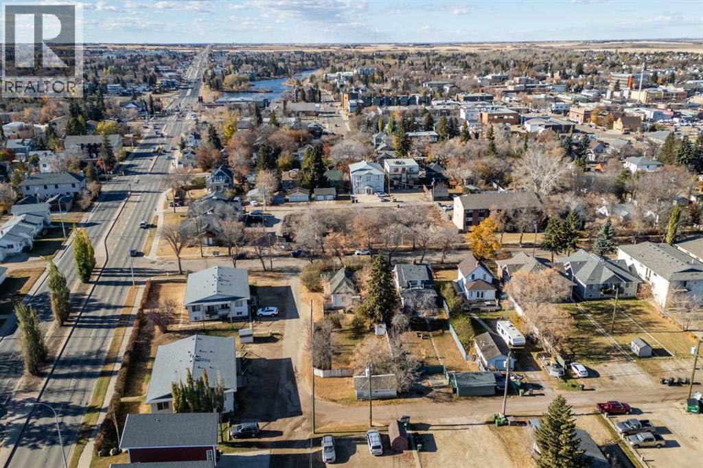 4807 C 47 Street, Camrose, Alberta  T4V 1J7 - Photo 3 - A2266497