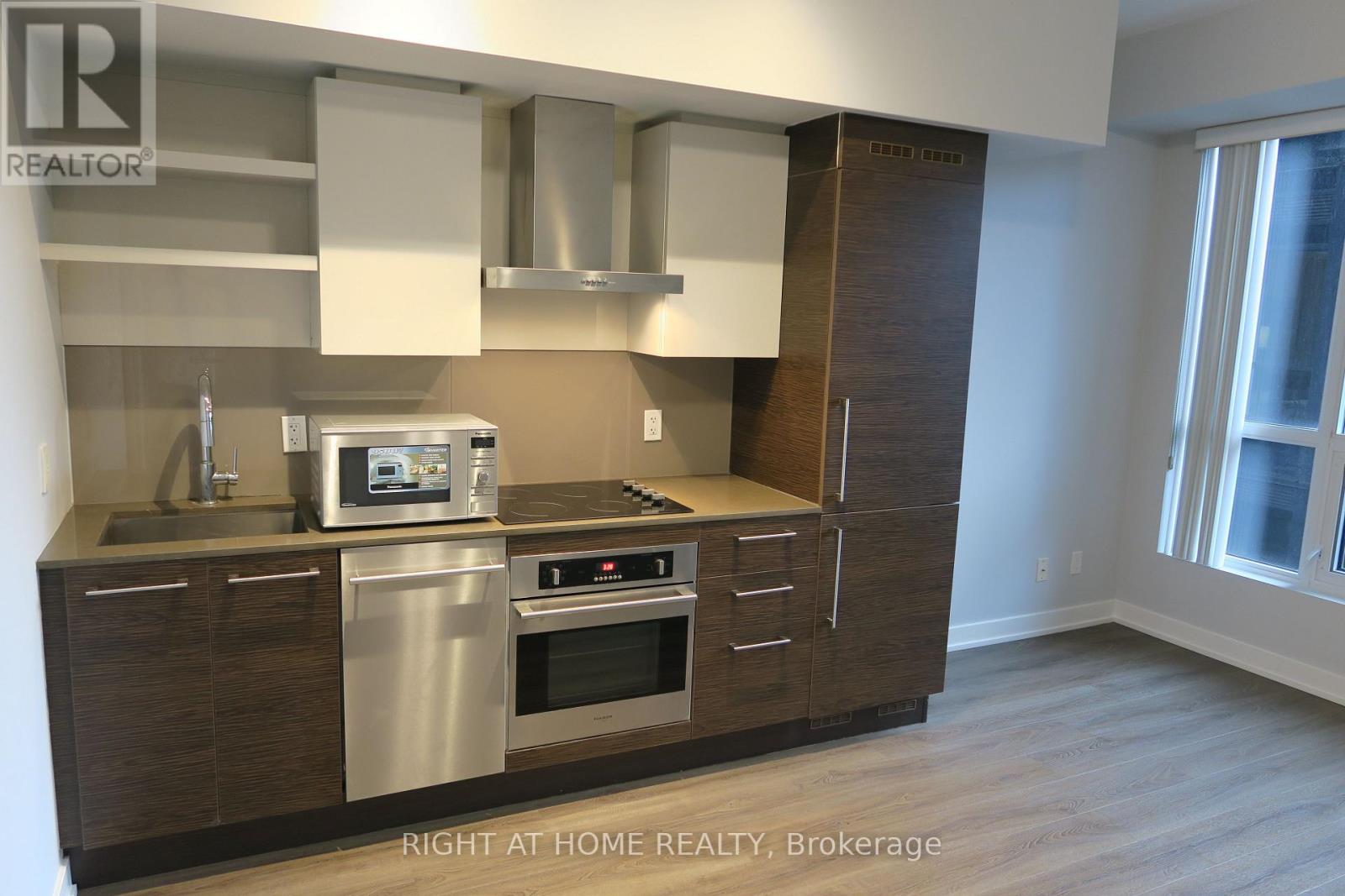 453 - 1030 King Street W, Toronto, Ontario  M6K 0B4 - Photo 8 - C12484490