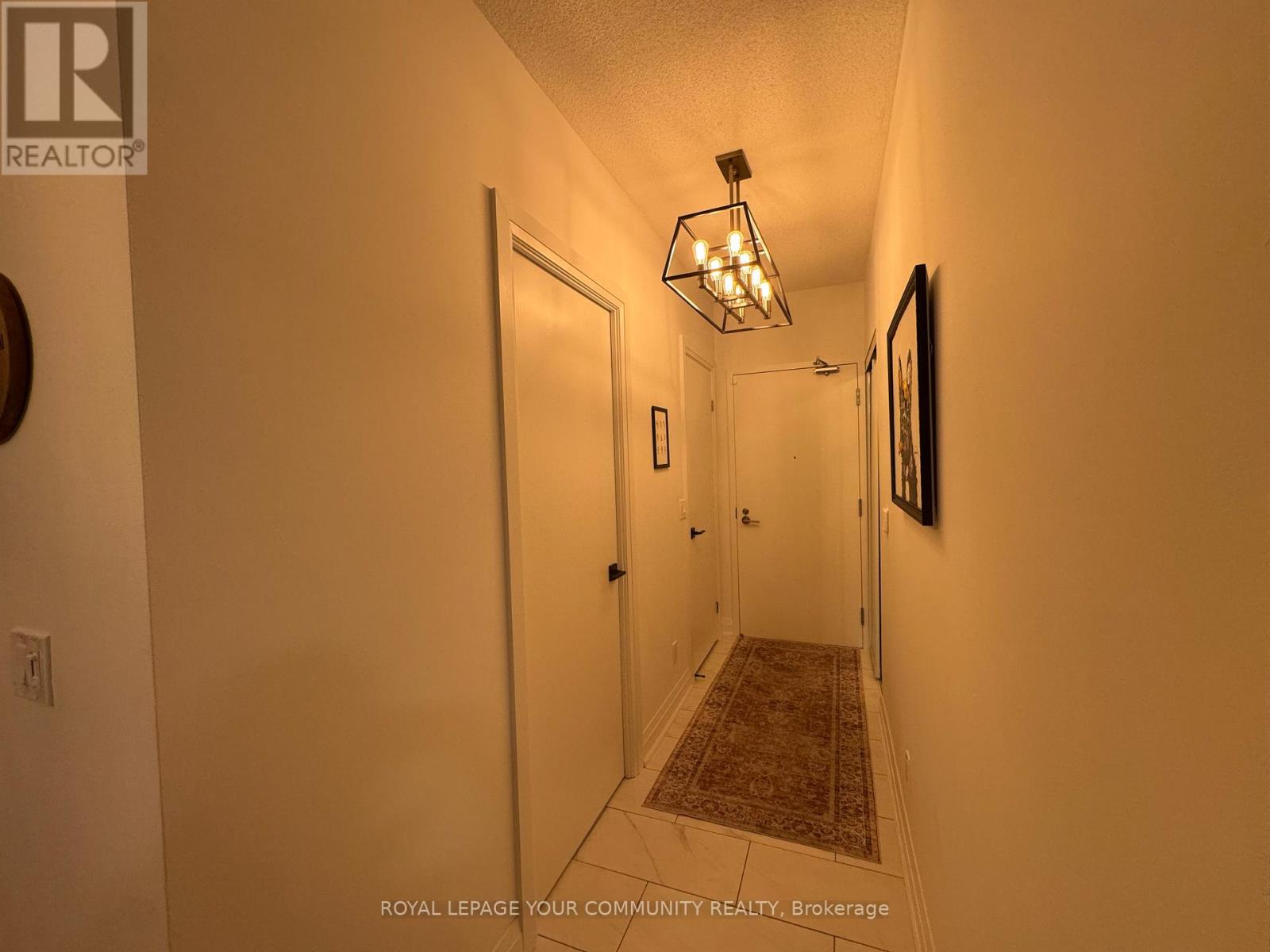 384 - 209 Fort York Boulevard, Toronto, Ontario  M5V 4A1 - Photo 3 - C12484504