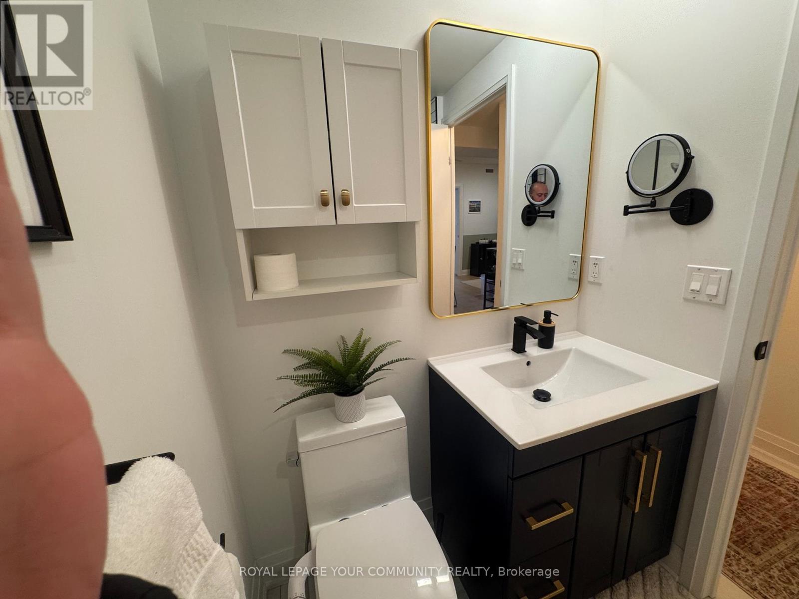 384 - 209 Fort York Boulevard, Toronto, Ontario  M5V 4A1 - Photo 6 - C12484504