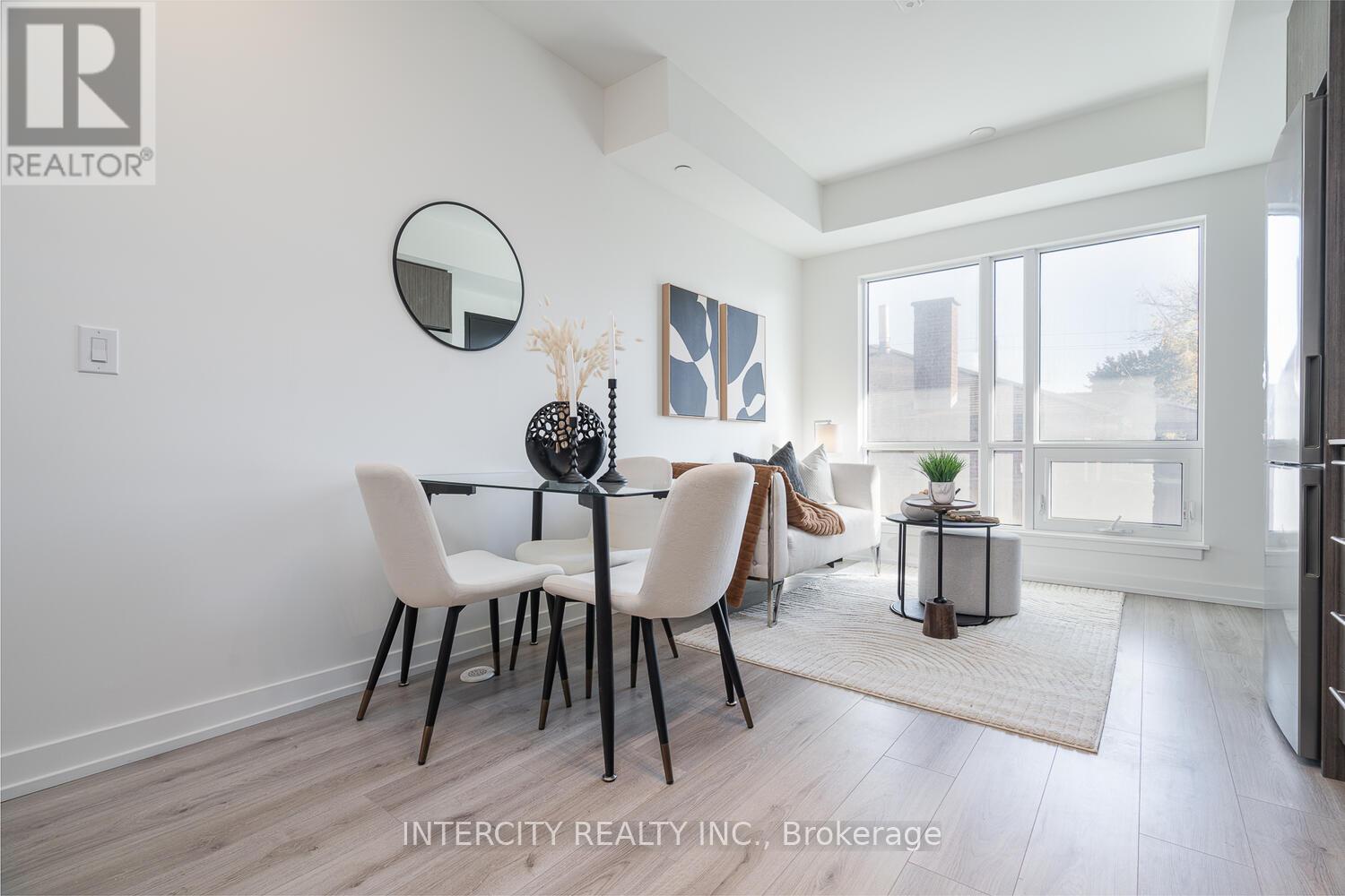 38 - 851 Sheppard Avenue W, Toronto, Ontario  M3H 0G2 - Photo 8 - C12484568