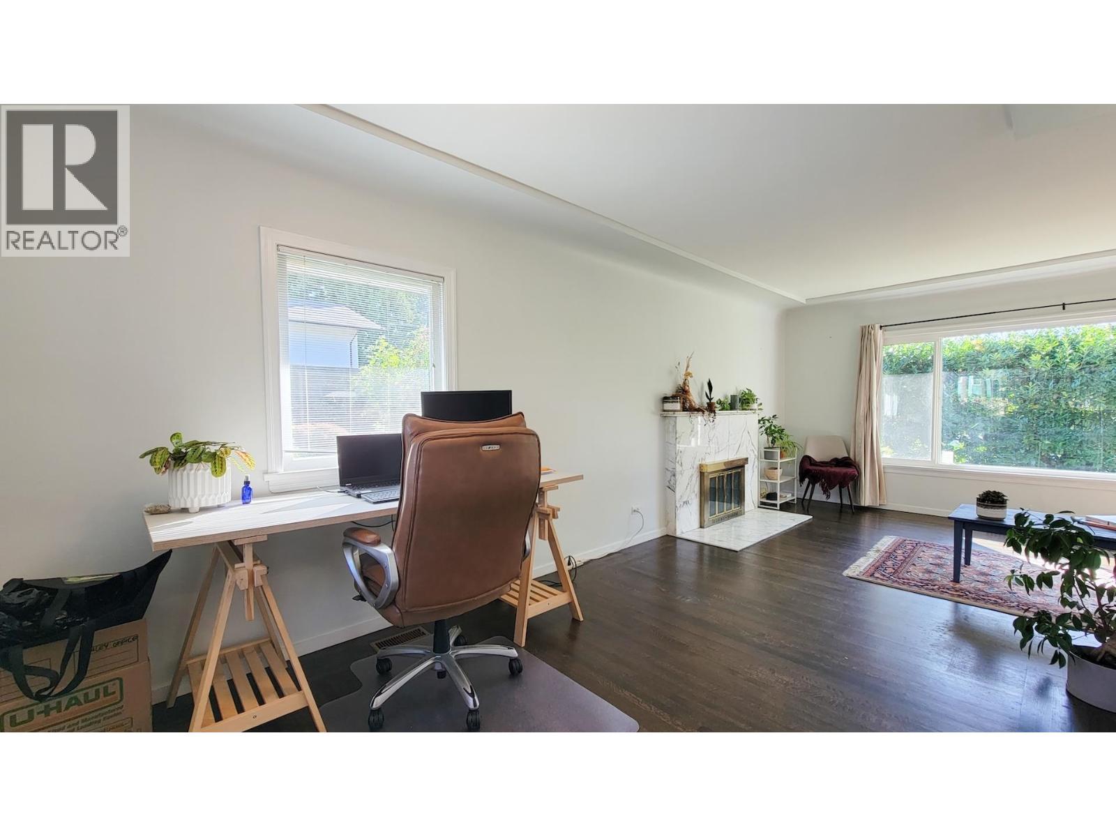 442 W 23rd Street, North Vancouver, British Columbia  V7M 2B7 - Photo 9 - R3047126