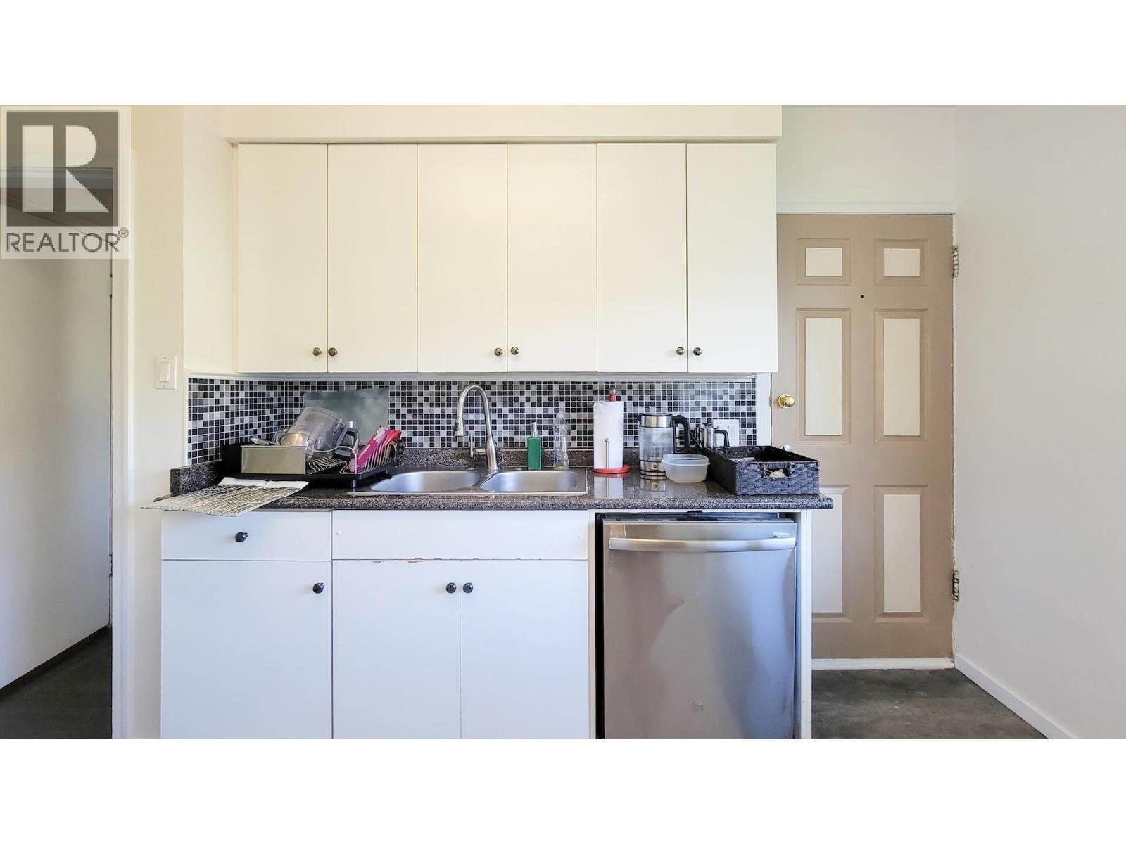 442 W 23rd Street, North Vancouver, British Columbia  V7M 2B7 - Photo 15 - R3047126