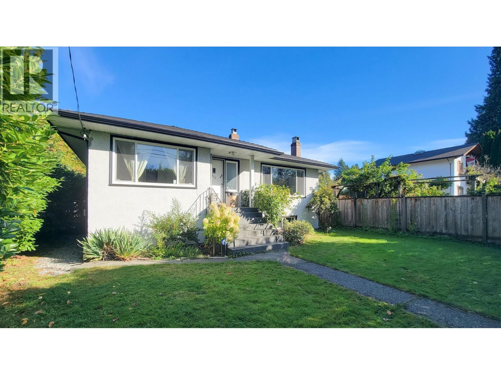 442 W 23rd Street, North Vancouver, British Columbia  V7M 2B7 - Photo 36 - R3047126