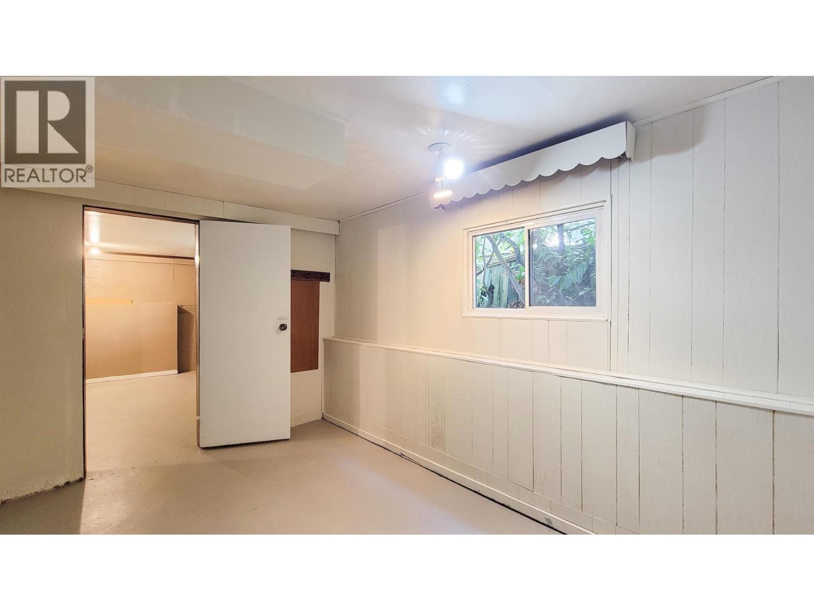 442 W 23rd Street, North Vancouver, British Columbia  V7M 2B7 - Photo 25 - R3047126