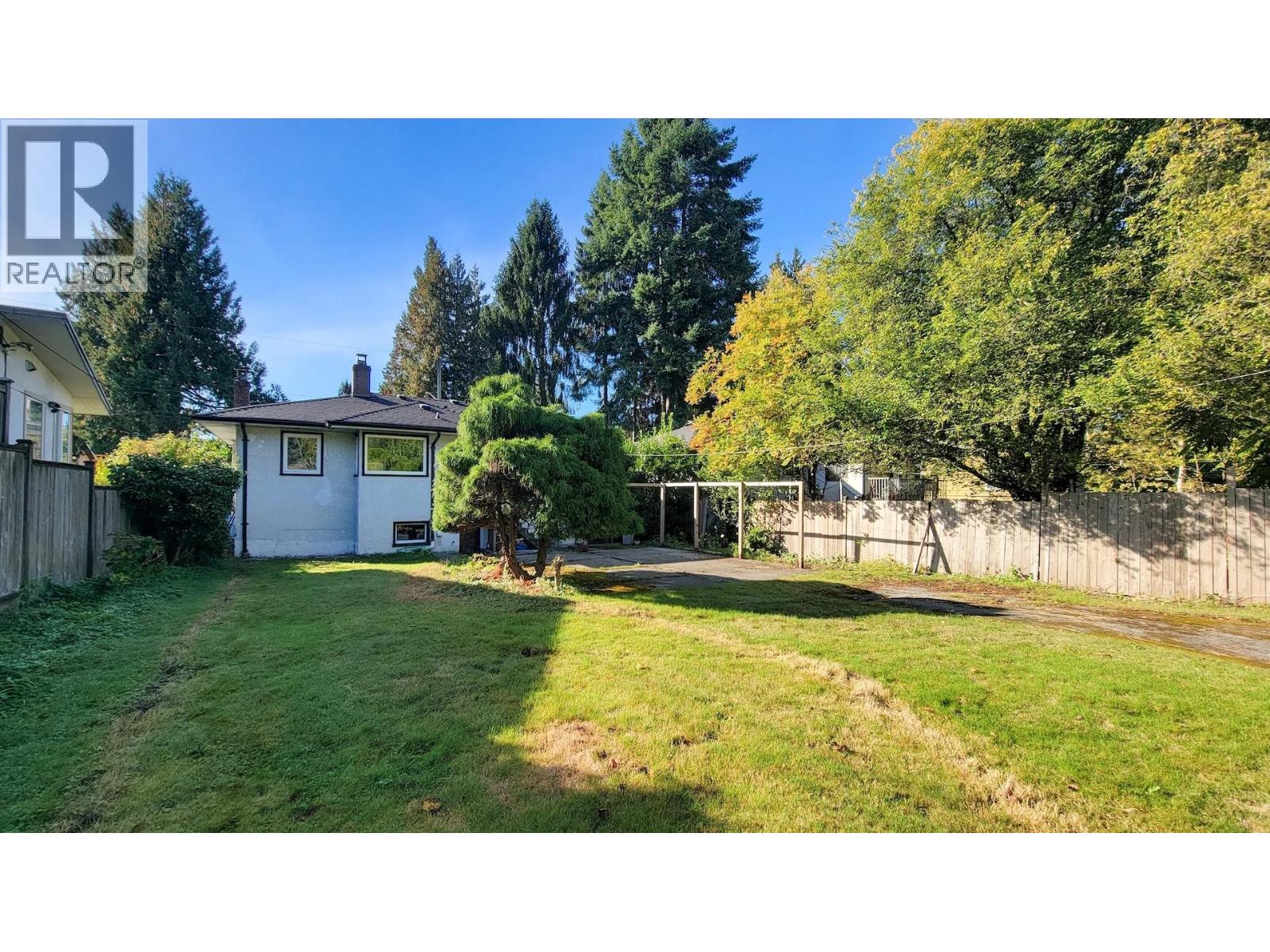 442 W 23rd Street, North Vancouver, British Columbia  V7M 2B7 - Photo 12 - R3047126