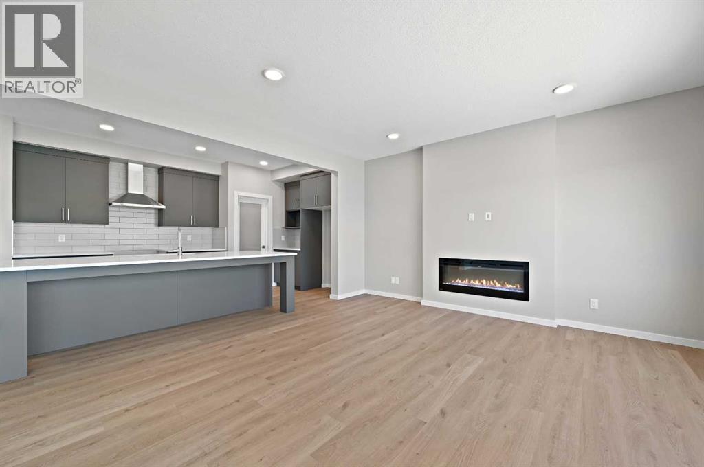 7 Heritage Link, Cochrane, Alberta  T4C 2J8 - Photo 17 - A2248165