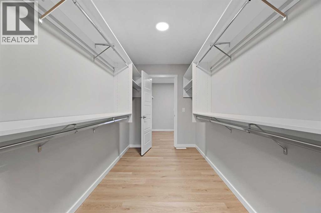 7 Heritage Link, Cochrane, Alberta  T4C 2J8 - Photo 29 - A2248165