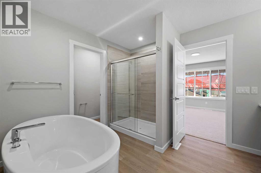 7 Heritage Link, Cochrane, Alberta  T4C 2J8 - Photo 31 - A2248165