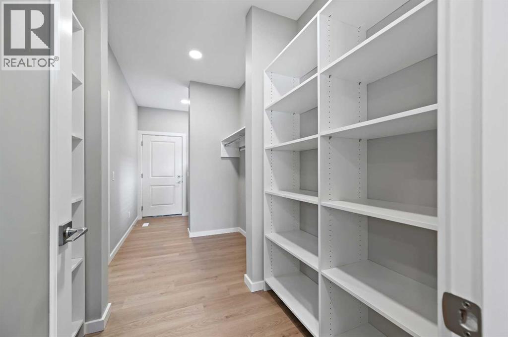 7 Heritage Link, Cochrane, Alberta  T4C 2J8 - Photo 20 - A2248165