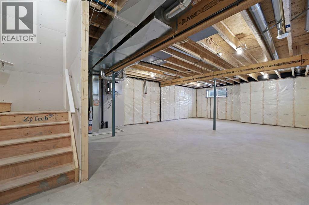 7 Heritage Link, Cochrane, Alberta  T4C 2J8 - Photo 36 - A2248165