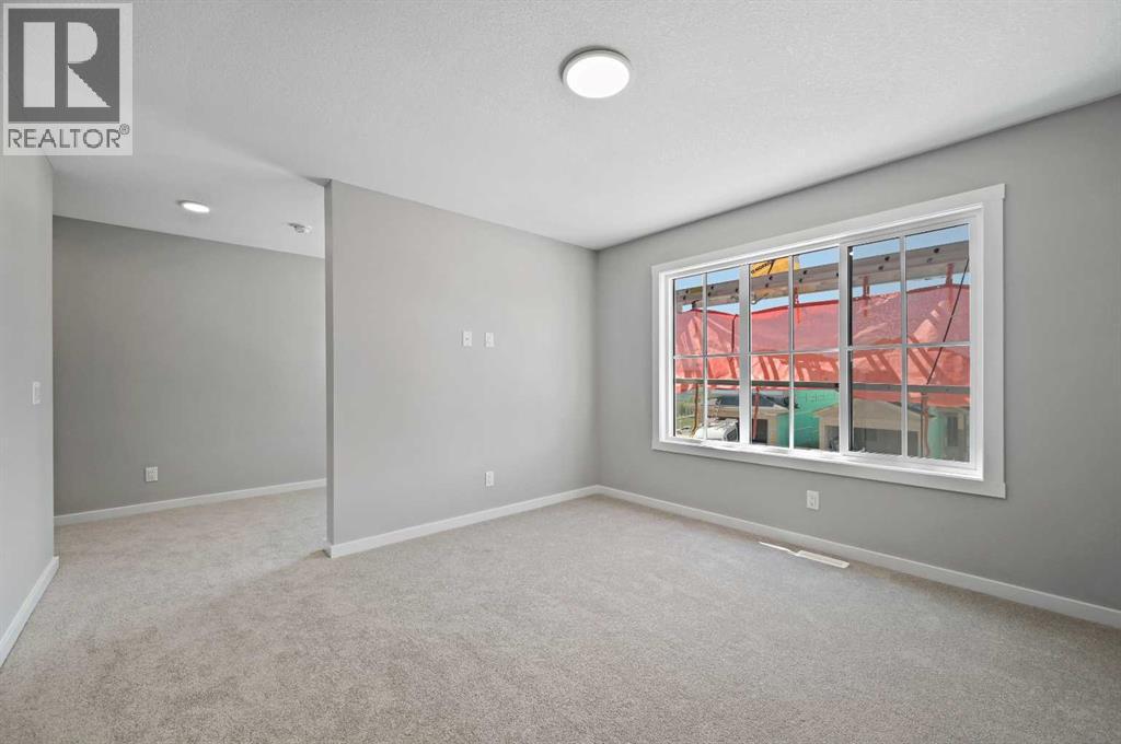 7 Heritage Link, Cochrane, Alberta  T4C 2J8 - Photo 32 - A2248165