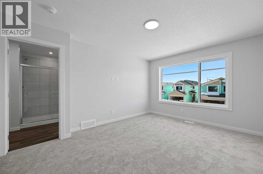 11 Heritage Link, Cochrane, Alberta  T4C 2J8 - Photo 34 - A2248171
