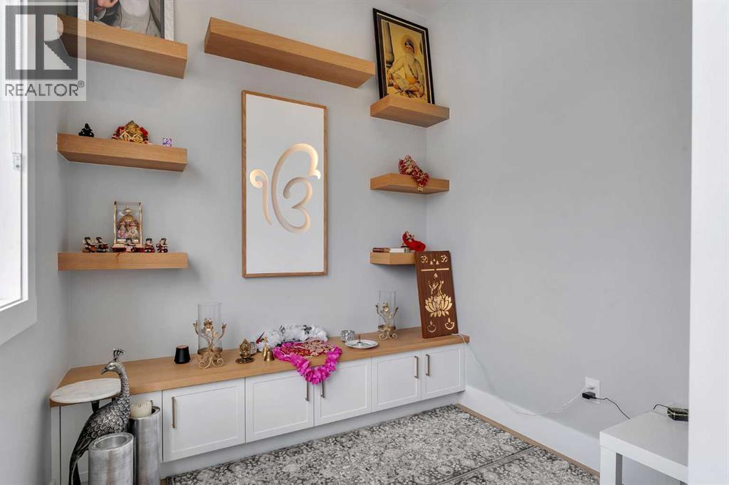 218 Waterstone Bay, Chestermere, Alberta  T1X 2Z1 - Photo 10 - A2254222