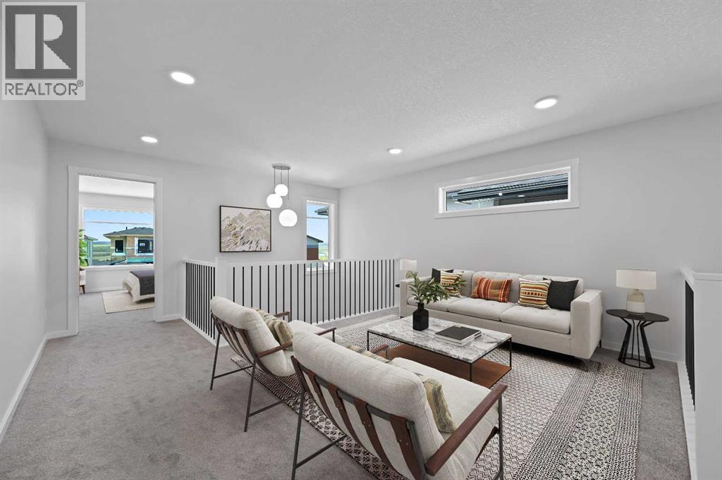 11 Heritage Link, Cochrane, Alberta  T4C 2J8 - Photo 2 - A2248171