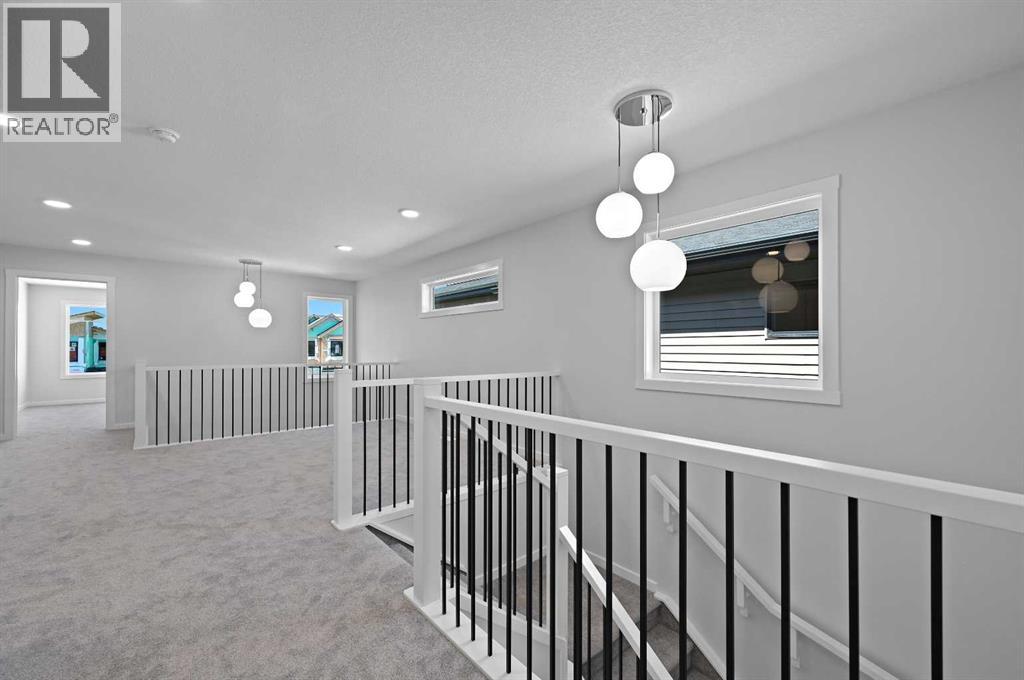 11 Heritage Link, Cochrane, Alberta  T4C 2J8 - Photo 28 - A2248171