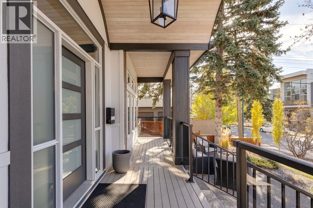 3312 Caribou Drive Nw, Calgary, Alberta  T2L 0S5 - Photo 3 - A2265839