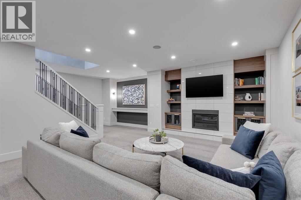 3312 Caribou Drive Nw, Calgary, Alberta  T2L 0S5 - Photo 35 - A2265839