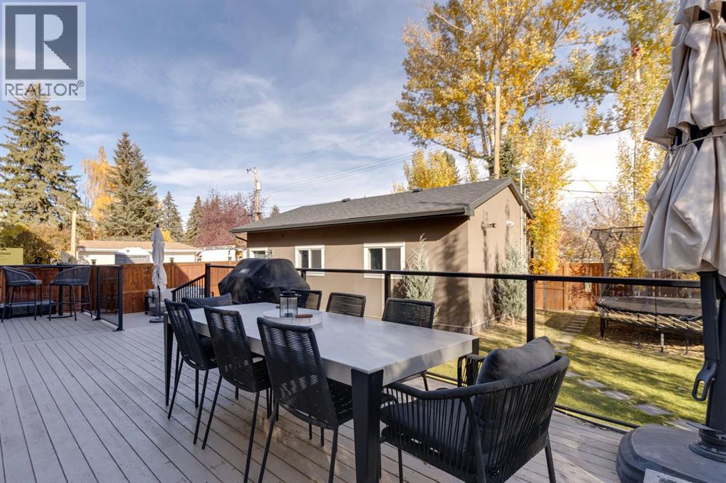 3312 Caribou Drive Nw, Calgary, Alberta  T2L 0S5 - Photo 44 - A2265839