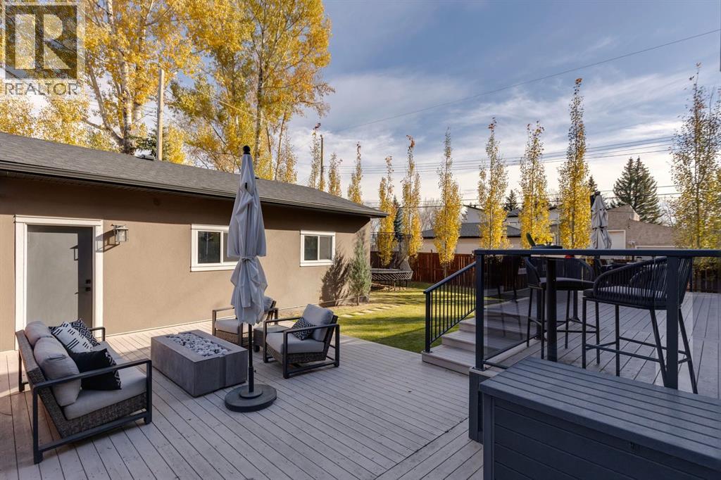 3312 Caribou Drive Nw, Calgary, Alberta  T2L 0S5 - Photo 47 - A2265839