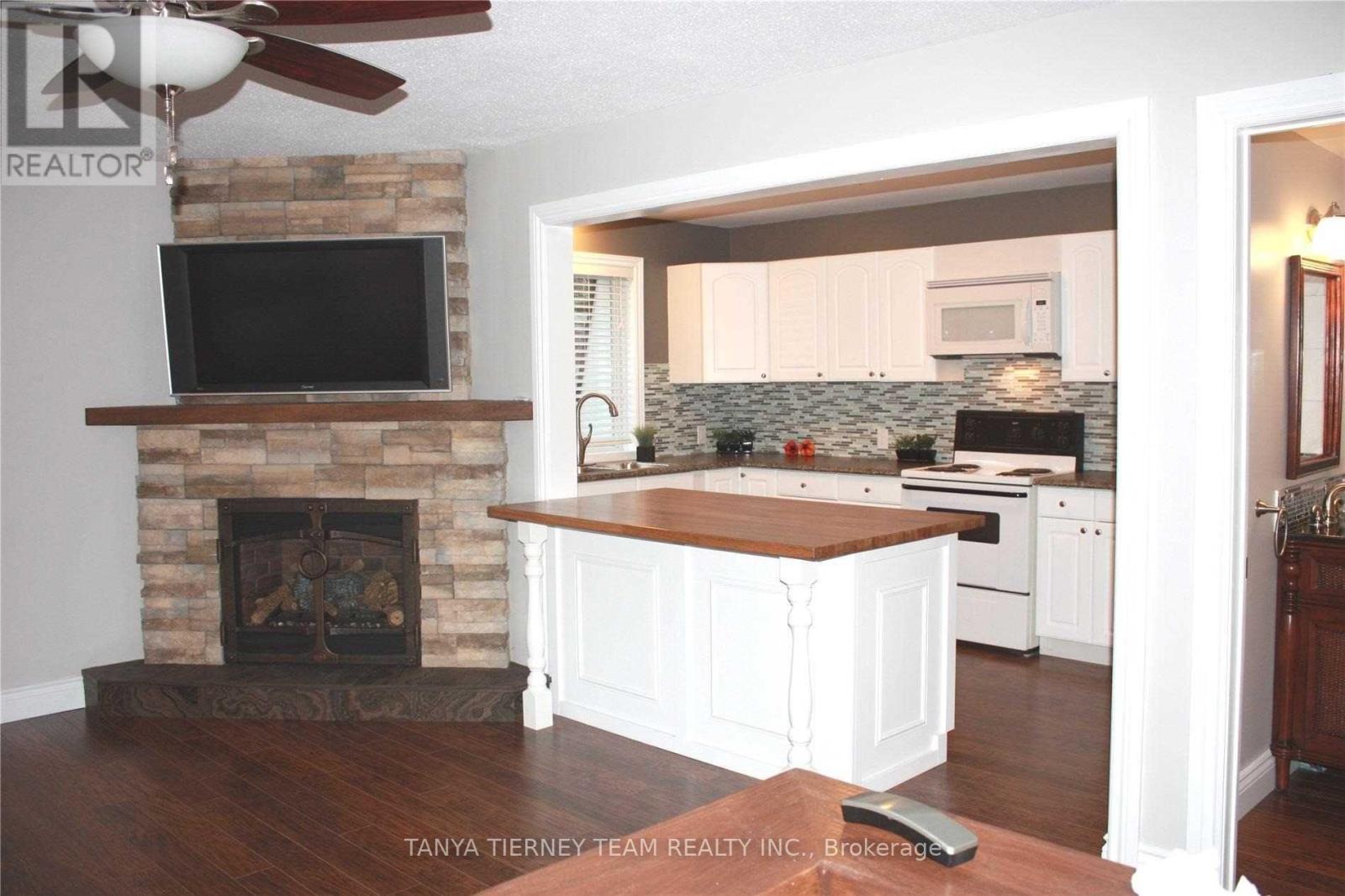 206b Palace Street, Whitby, Ontario  L1N 5G2 - Photo 10 - E12484499