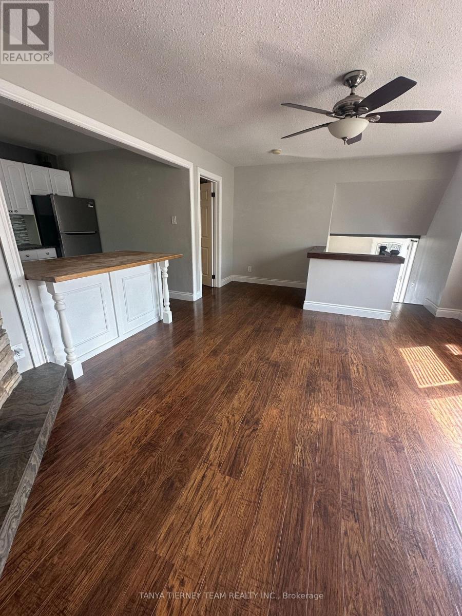 206b Palace Street, Whitby, Ontario  L1N 5G2 - Photo 8 - E12484499