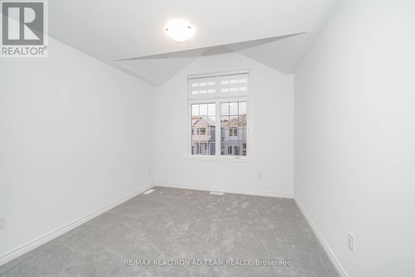 3206 Brigadier Avenue, Pickering, Ontario  L1X 0T2 - Photo 13 - E12484511