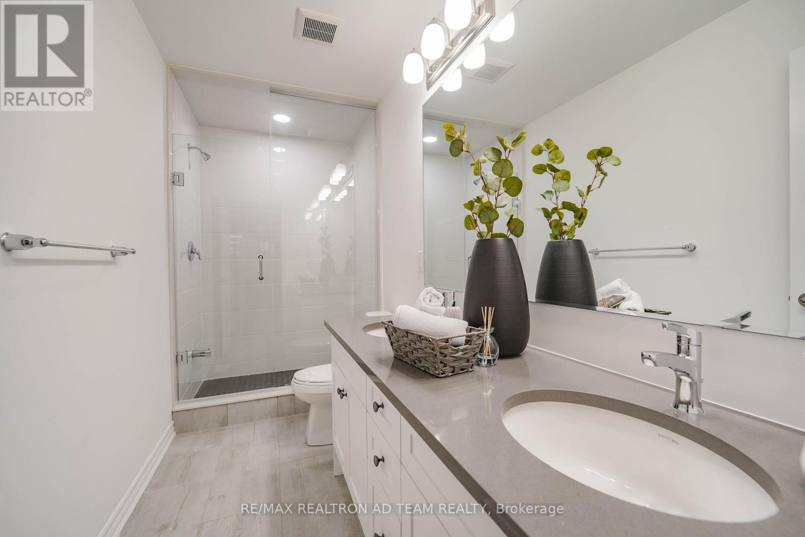 3206 Brigadier Avenue, Pickering, Ontario  L1X 0T2 - Photo 25 - E12484511