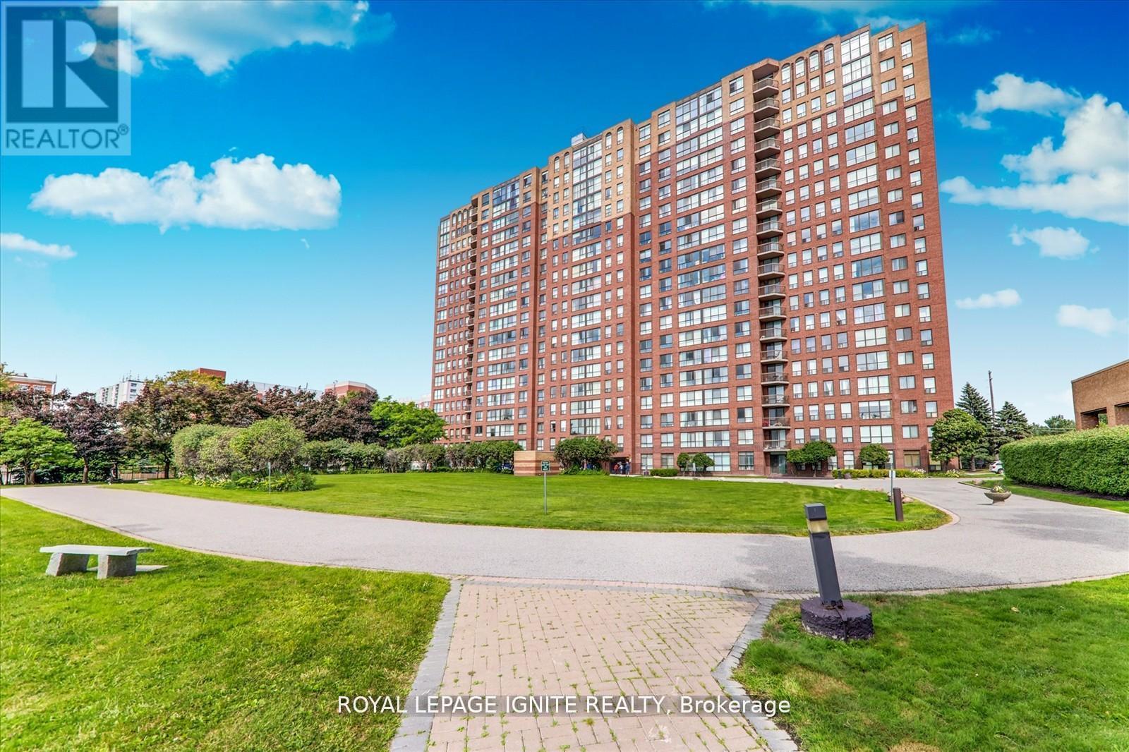 Penthouse  1914 - 330 Mccowan Road, Toronto, Ontario  M1J 3N3 - Photo 37 - E12484516