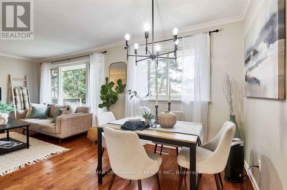 77 Woodgarden Crescent, Toronto, Ontario  M1E 3K3 - Photo 2 - E12484528