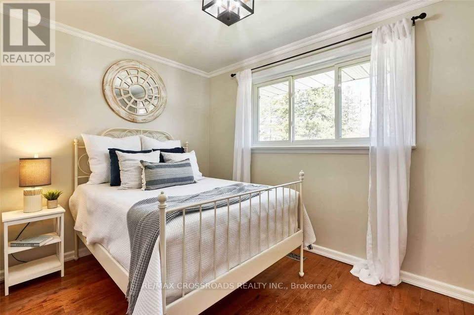 77 Woodgarden Crescent, Toronto, Ontario  M1E 3K3 - Photo 5 - E12484528