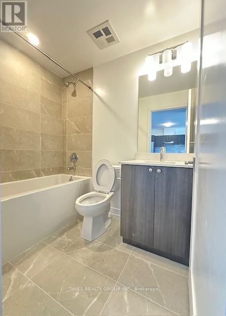 303b - 715 Davis Drive, Newmarket, Ontario  L3Y 0J2 - Photo 7 - N12484542
