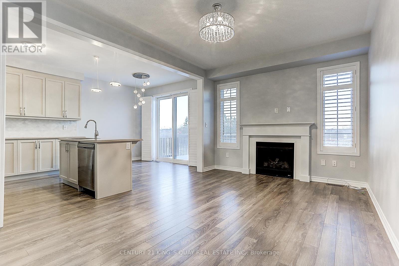 42 Hartney Drive, Richmond Hill, Ontario  L4S 0J8 - Photo 10 - N12484553