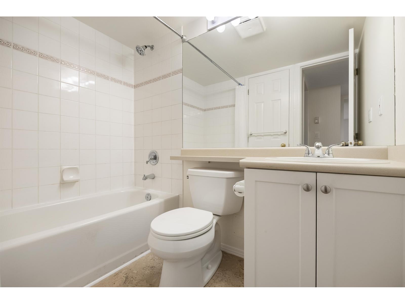 305 14355 103 Avenue, Surrey, British Columbia  V3T 5V5 - Photo 19 - R3062216