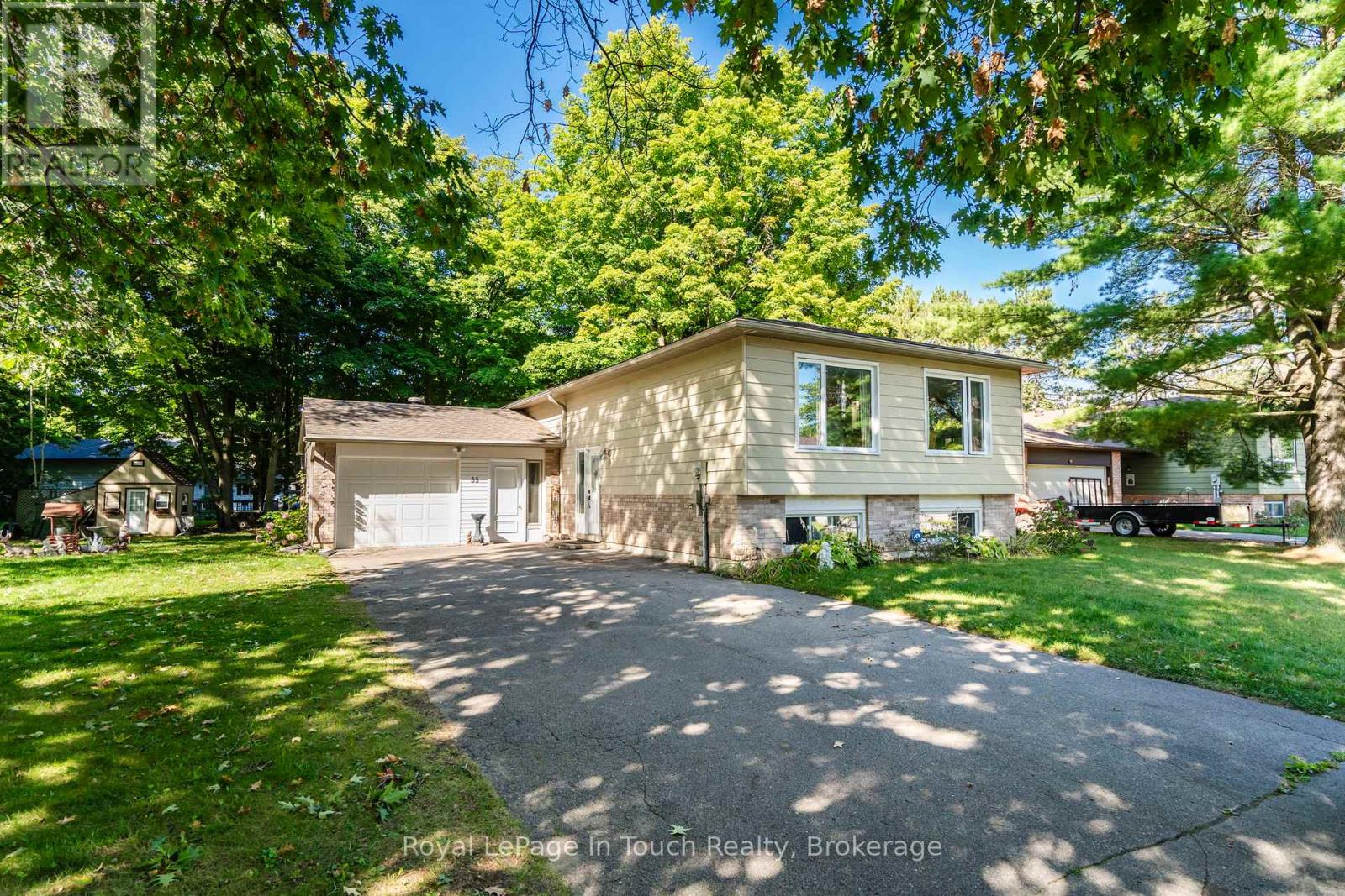 35 DORCAS AVENUE, Tiny, Ontario