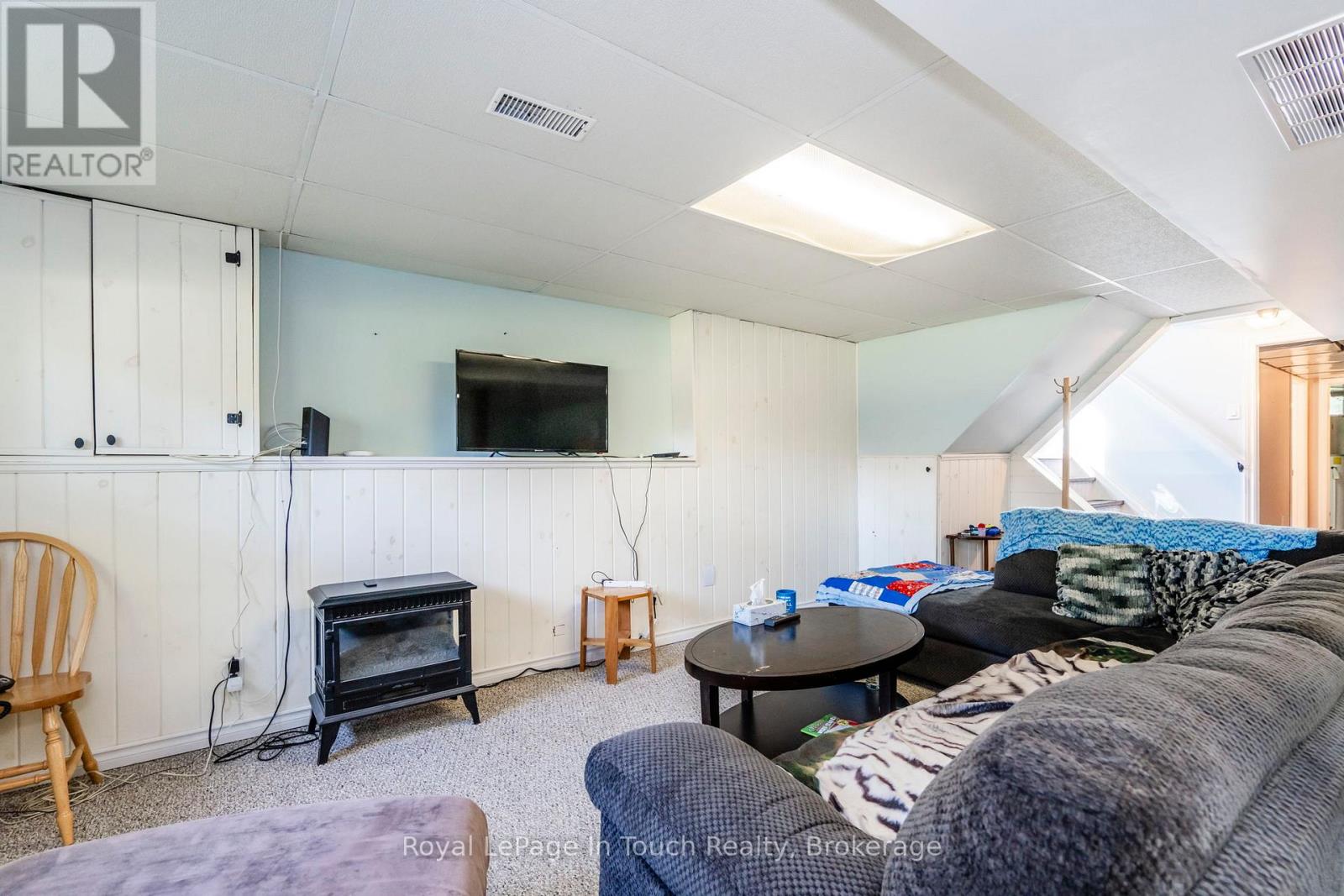 35 Dorcas Avenue, Tiny (Wyevale), Ontario  L0L 2T0 - Photo 24 - S12484579