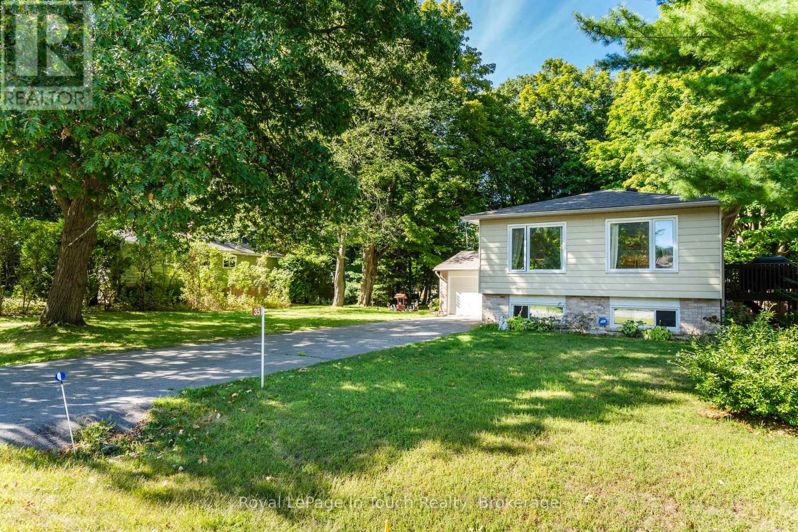 35 Dorcas Avenue, Tiny (Wyevale), Ontario  L0L 2T0 - Photo 3 - S12484579