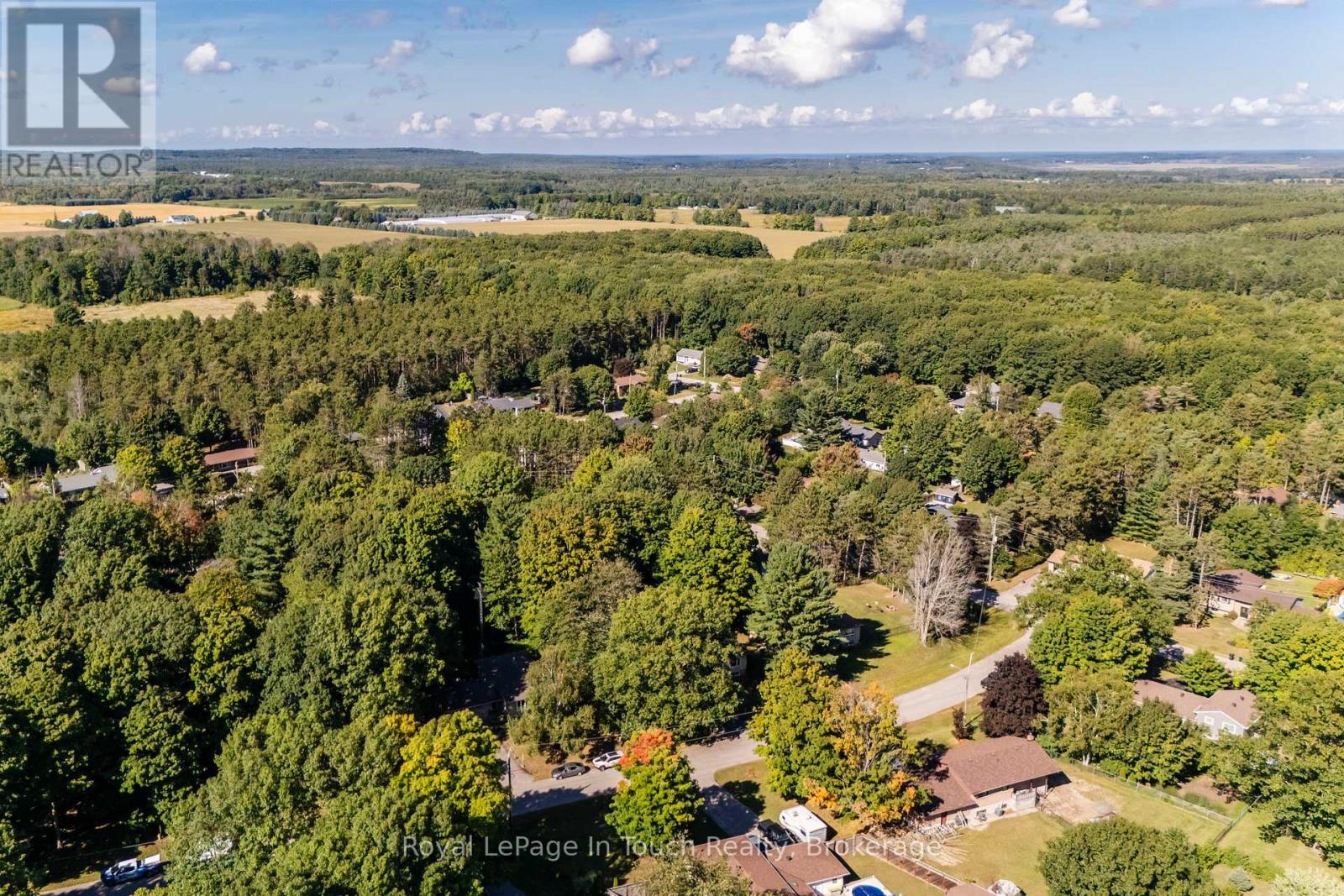 35 Dorcas Avenue, Tiny (Wyevale), Ontario  L0L 2T0 - Photo 34 - S12484579