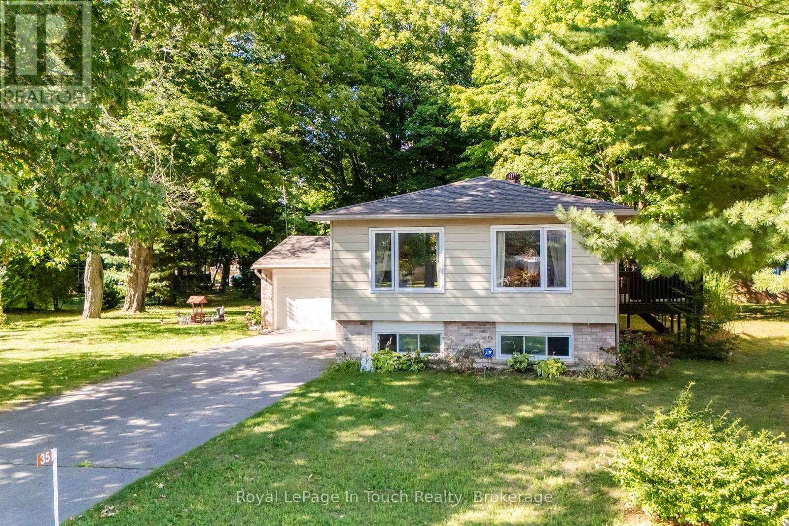 35 Dorcas Avenue, Tiny (Wyevale), Ontario  L0L 2T0 - Photo 4 - S12484579