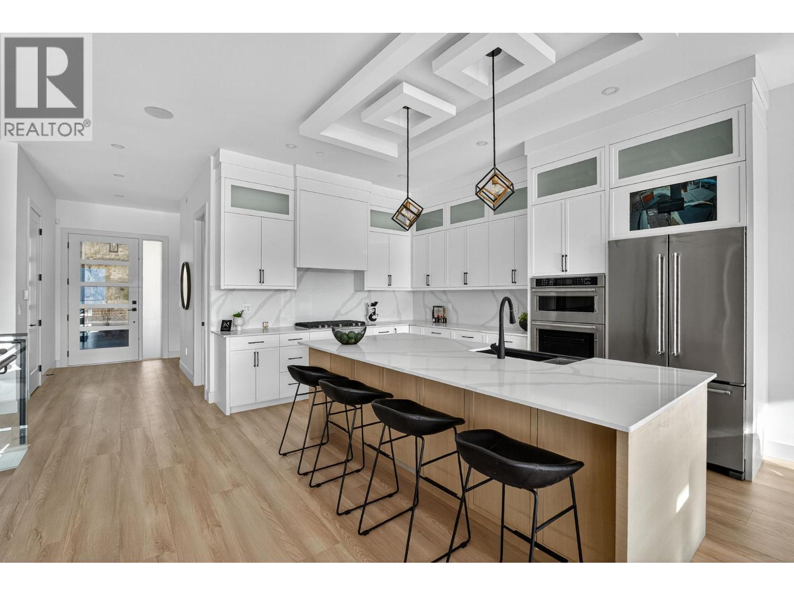 8932 Tavistock Road, Vernon, British Columbia  V1H 2L4 - Photo 8 - 10366880
