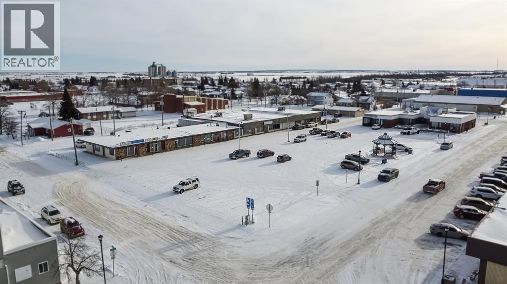 2-24 Main Street Se, Falher, Alberta  T0H 1M0 - Photo 10 - A2191212