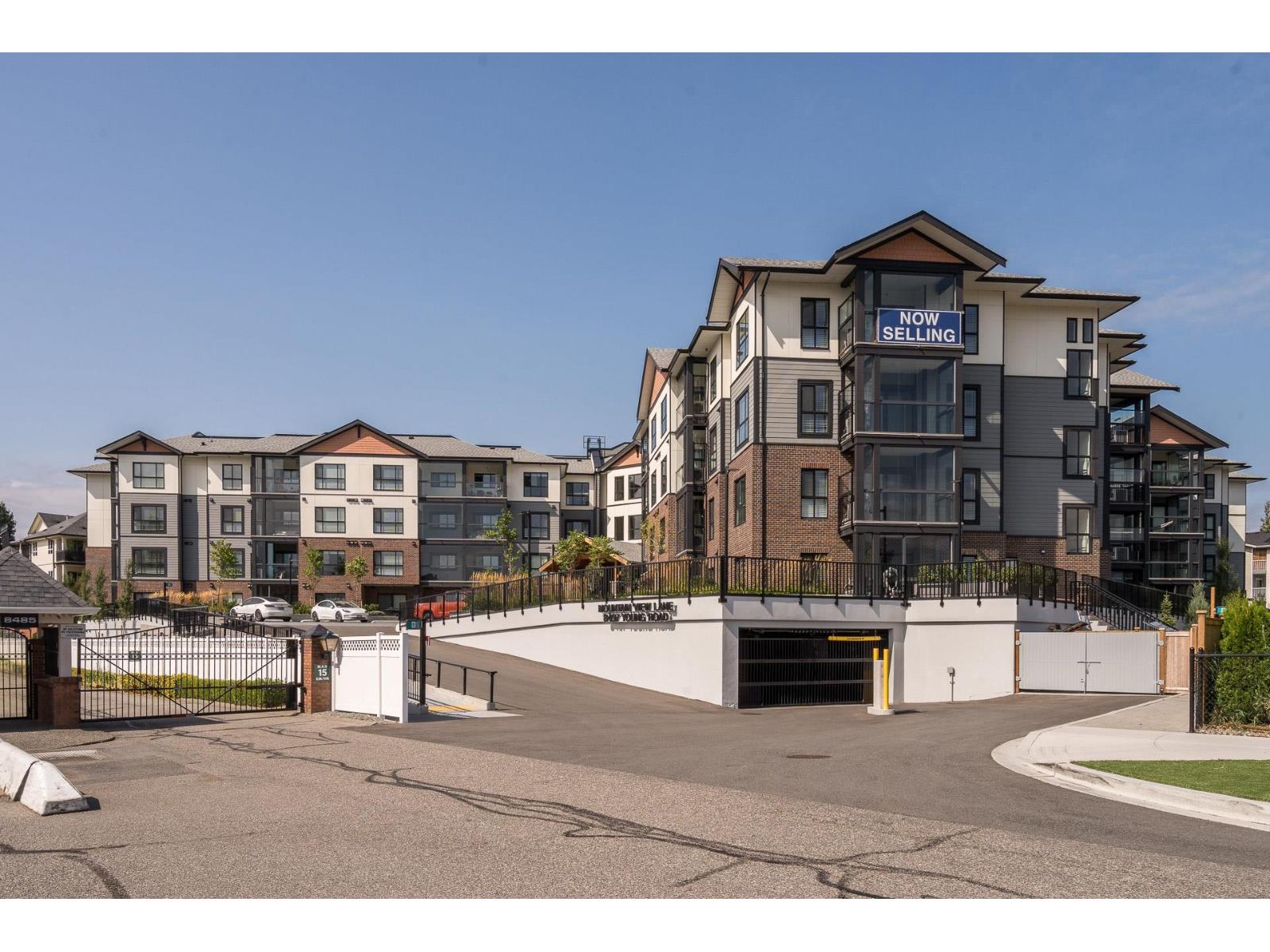 202 8497 YOUNG ROAD|Chilliwack Proper South, Chilliwack, British Columbia