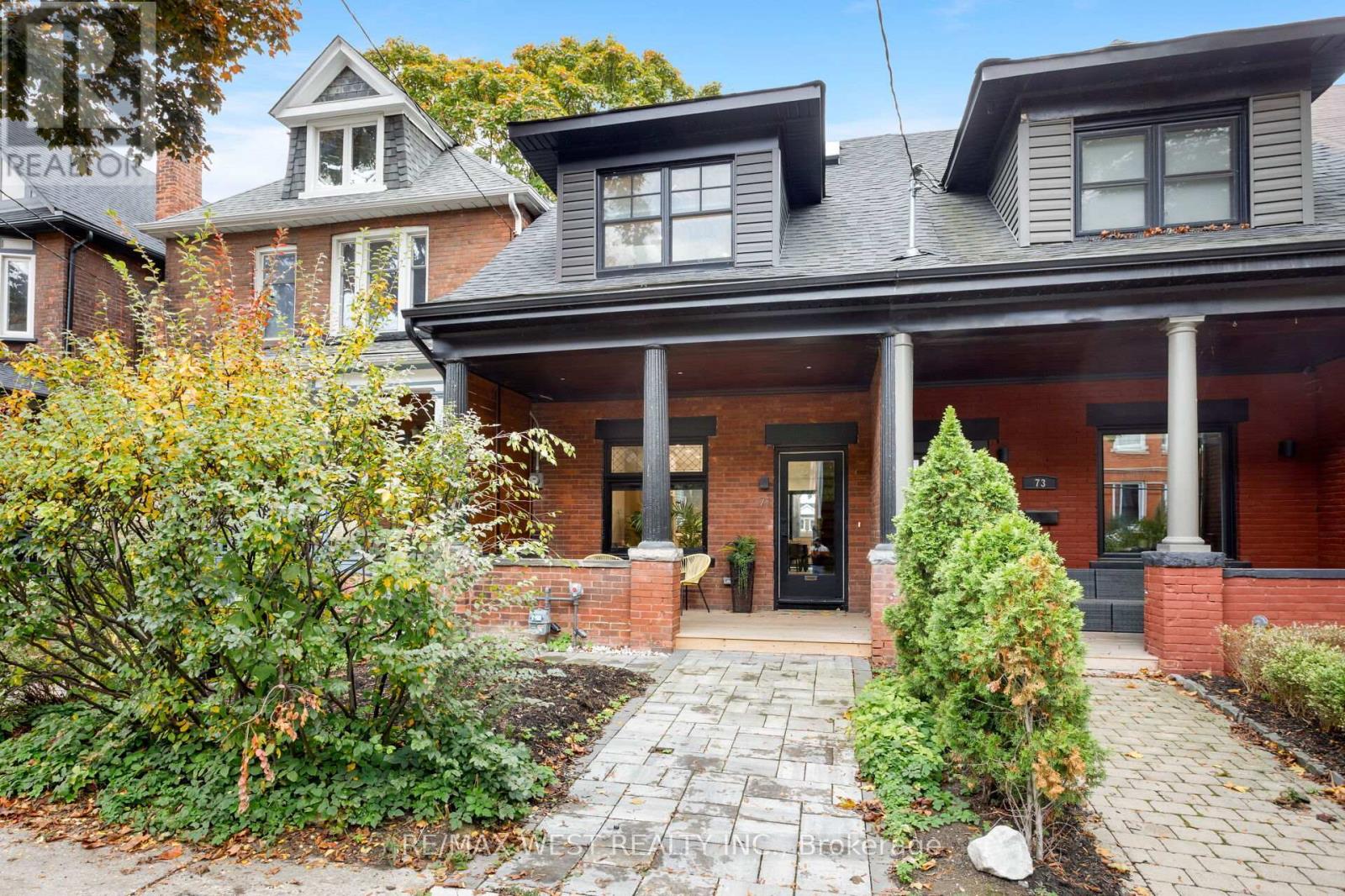 71 HARVARD AVENUE, Toronto, Ontario
