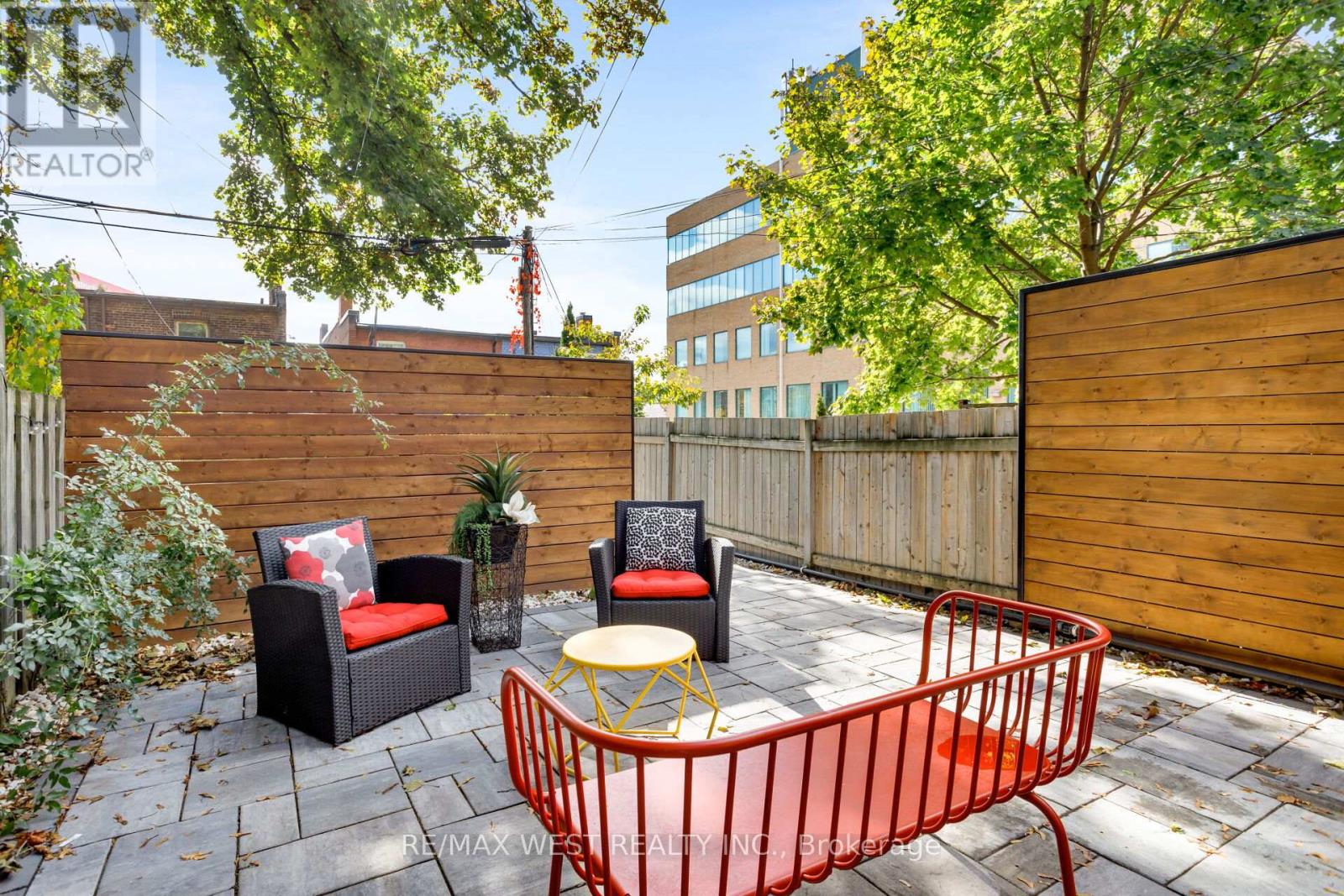 71 Harvard Avenue, Toronto, Ontario  M6R 1C7 - Photo 21 - W12484484